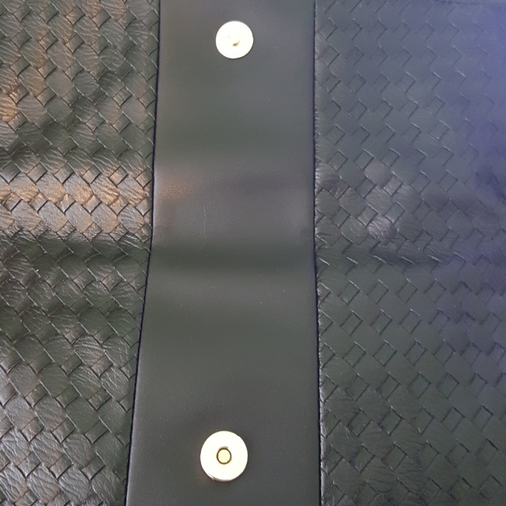 Emperia Woven Foldover Clutch - Picture 4 of 6